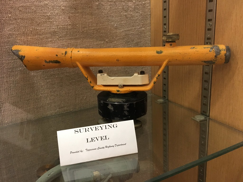 Auto Level with Tripod & Staff