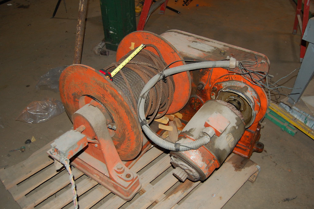Winch Machine (5 Tonne) buy in Salem